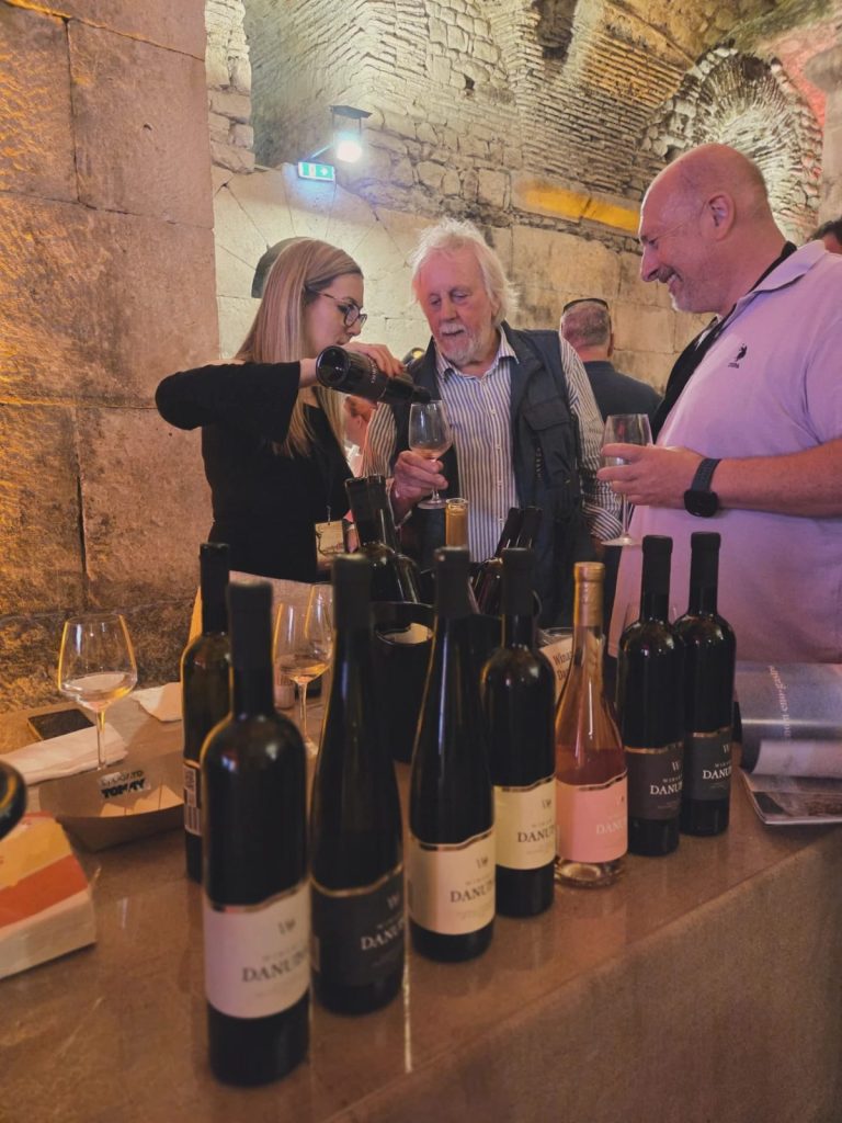 Winaria Danubio predstavlja svoja vina na događanju Vinski Podrum 2026 u Dioklecijanovim podrumima u Splitu